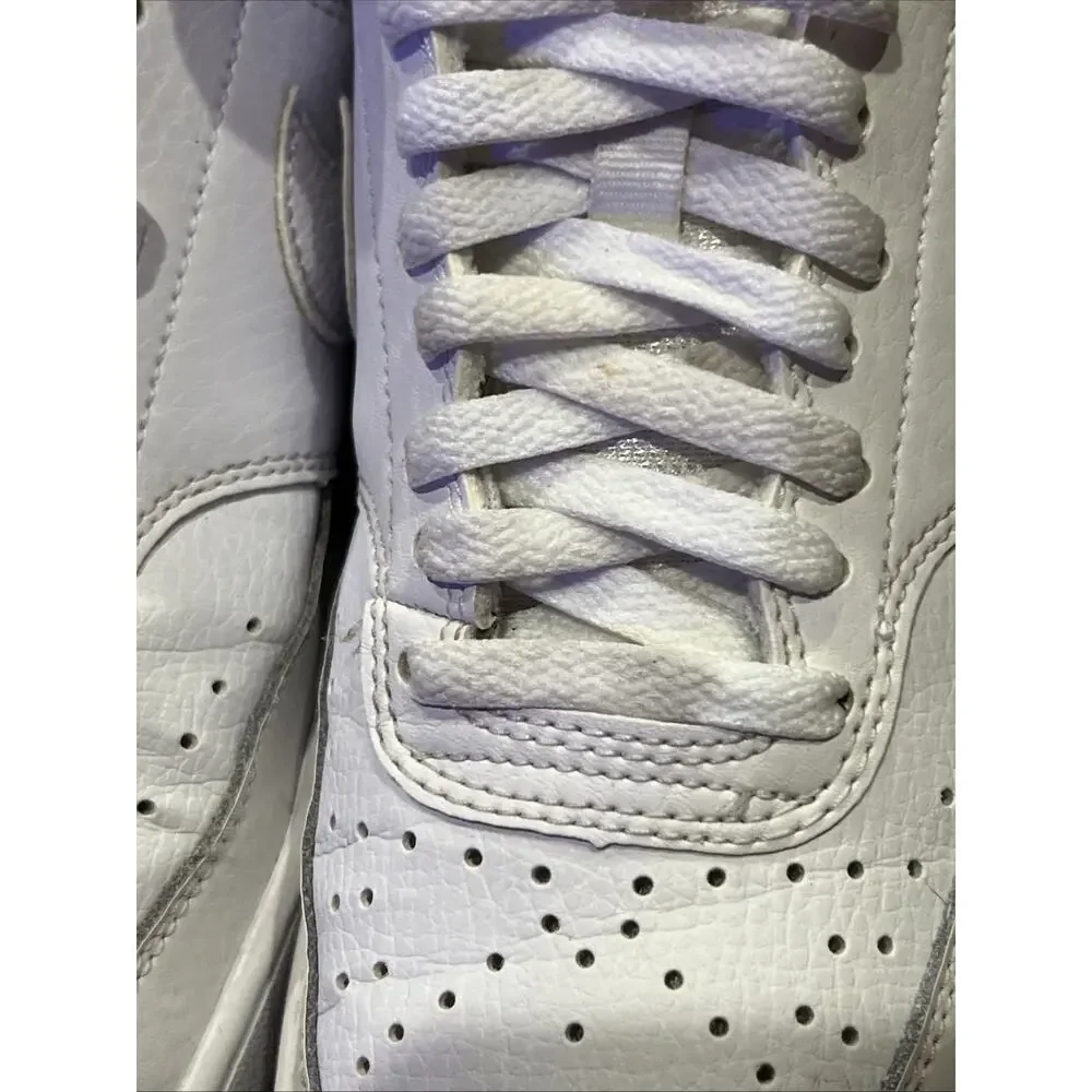 Nike Court Vision Mid Next Nature shoes in a triple white colorway US 9 EU 40.5